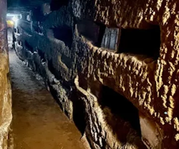 Roman Catacombs: Express Small-group Guided Tour with Transfer